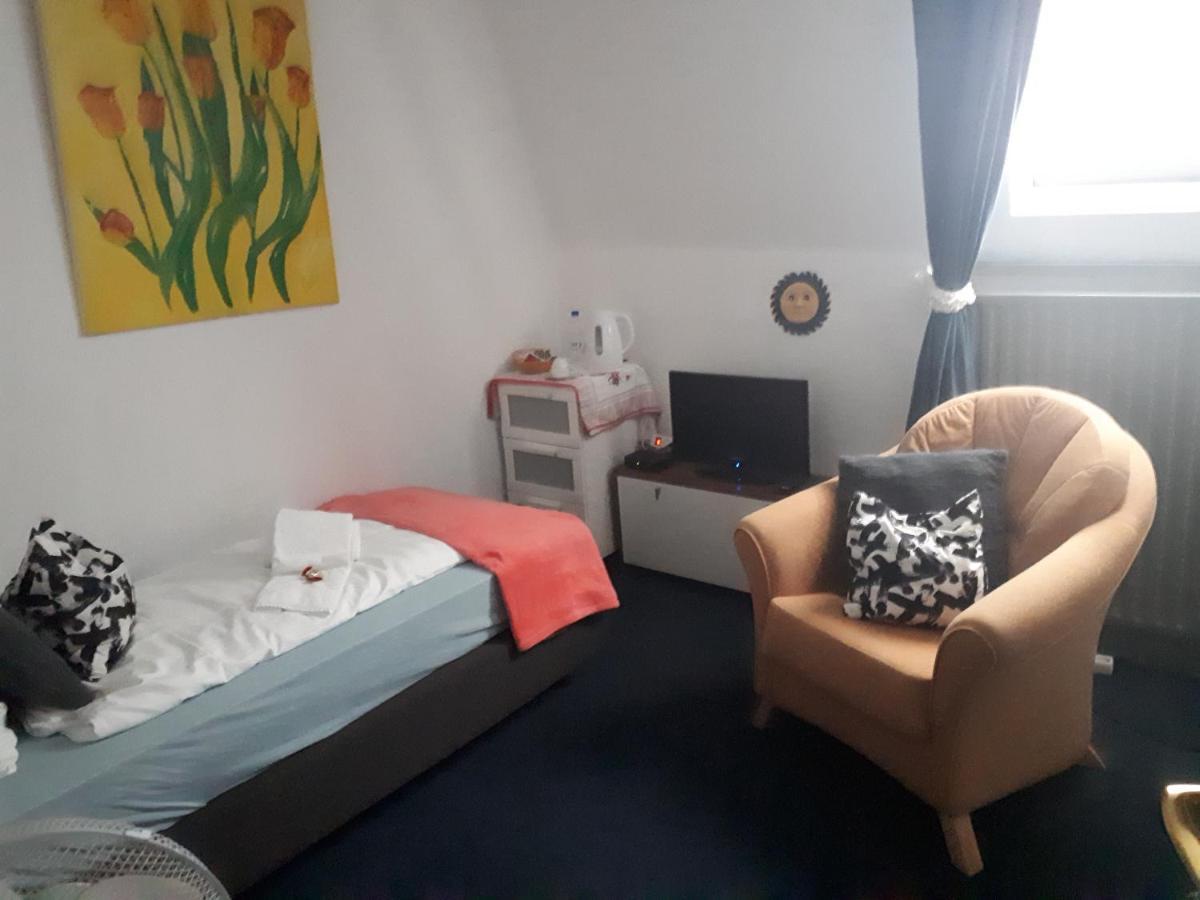 Bed and breakfast Schuttershof Heerlen - Adults Only Extérieur photo