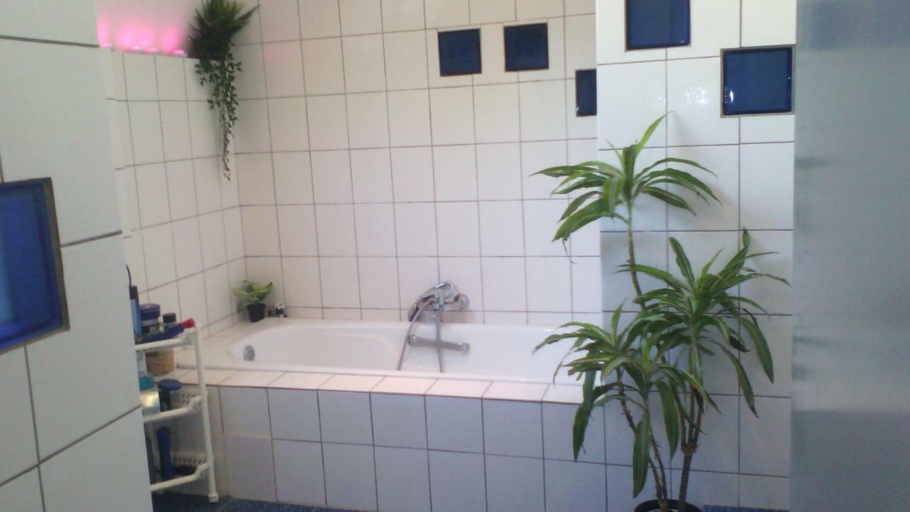 Bed and breakfast Schuttershof Heerlen - Adults Only Extérieur photo