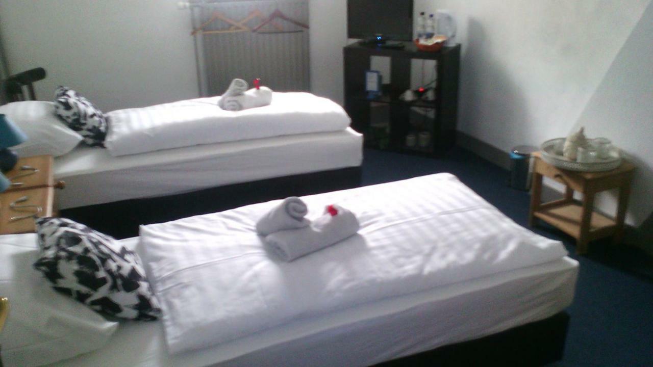 Bed and breakfast Schuttershof Heerlen - Adults Only Extérieur photo
